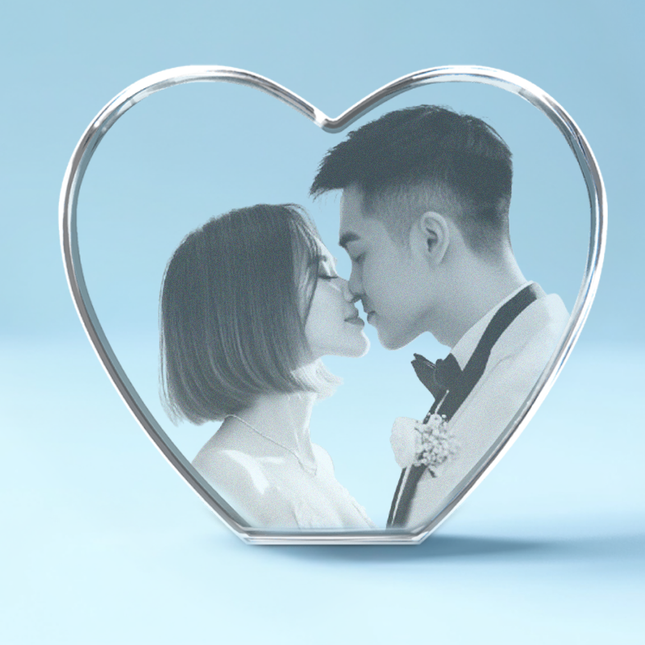 Wedding Personalized Gift - Crystal 3D Photo Heart